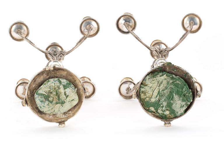 KANDELABRAR, ett par, nysilver.