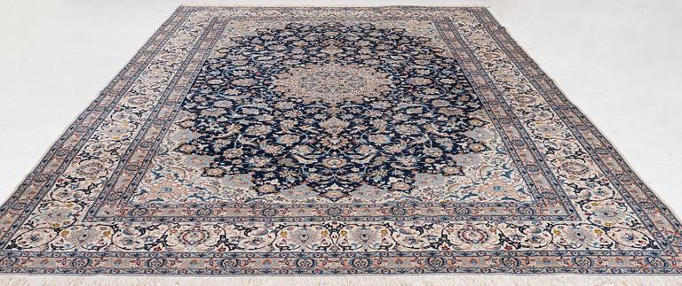 Carpet, Nain, approx. 440 x 310 cm.