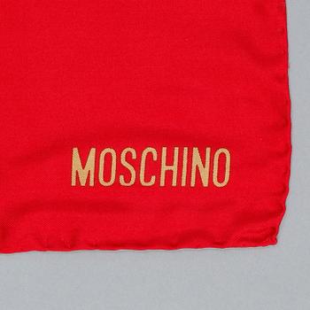 SCARFS, 2 st, Moschino.