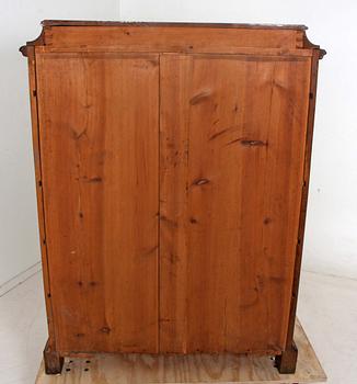 CHIFFONJÉ, nyrokoko. 1800-talets mitt.