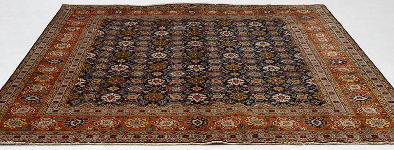 Carpet, Tabriz, approx. 300 x 295 cm.