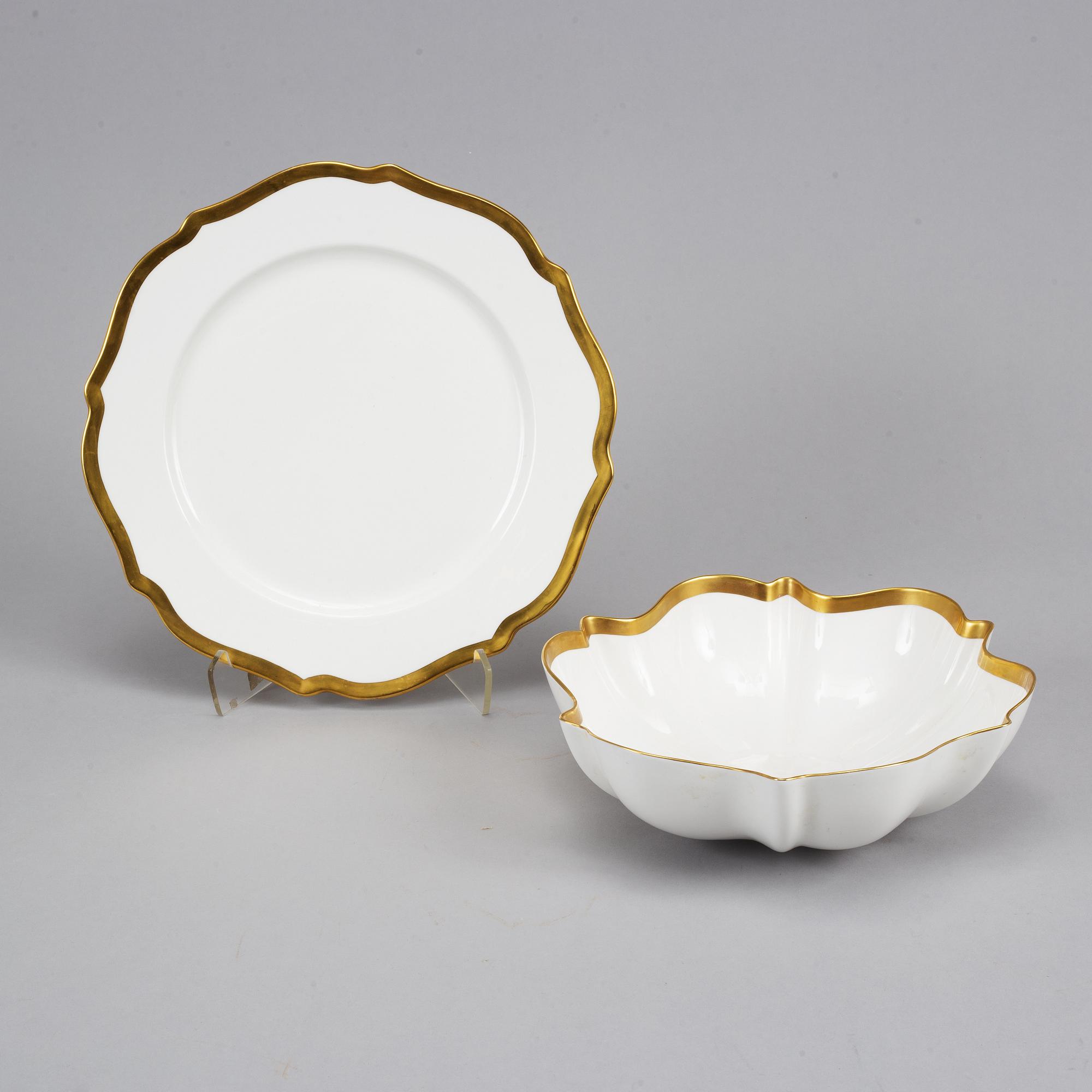 Karin Björquist, a 15 pieces porcelain service, "Nobel", Rörstrand, Sweden.
