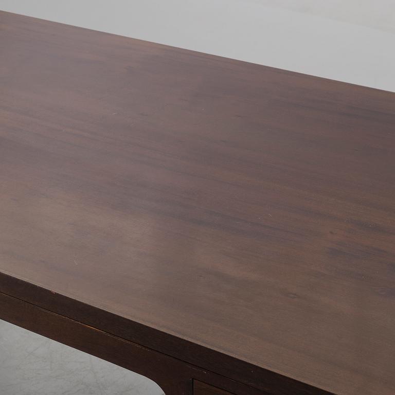 AKSEL BENDER MADSEN och EJNAR LARSEN för Willy Beck, skrivbord, 1900-talets mitt.