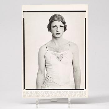 Photo books, 6, books and 9 small folders, Richard Avedon.