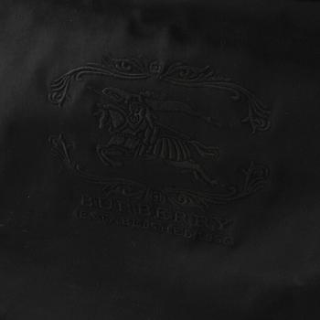 VÄSKA, Burberry, 2011.