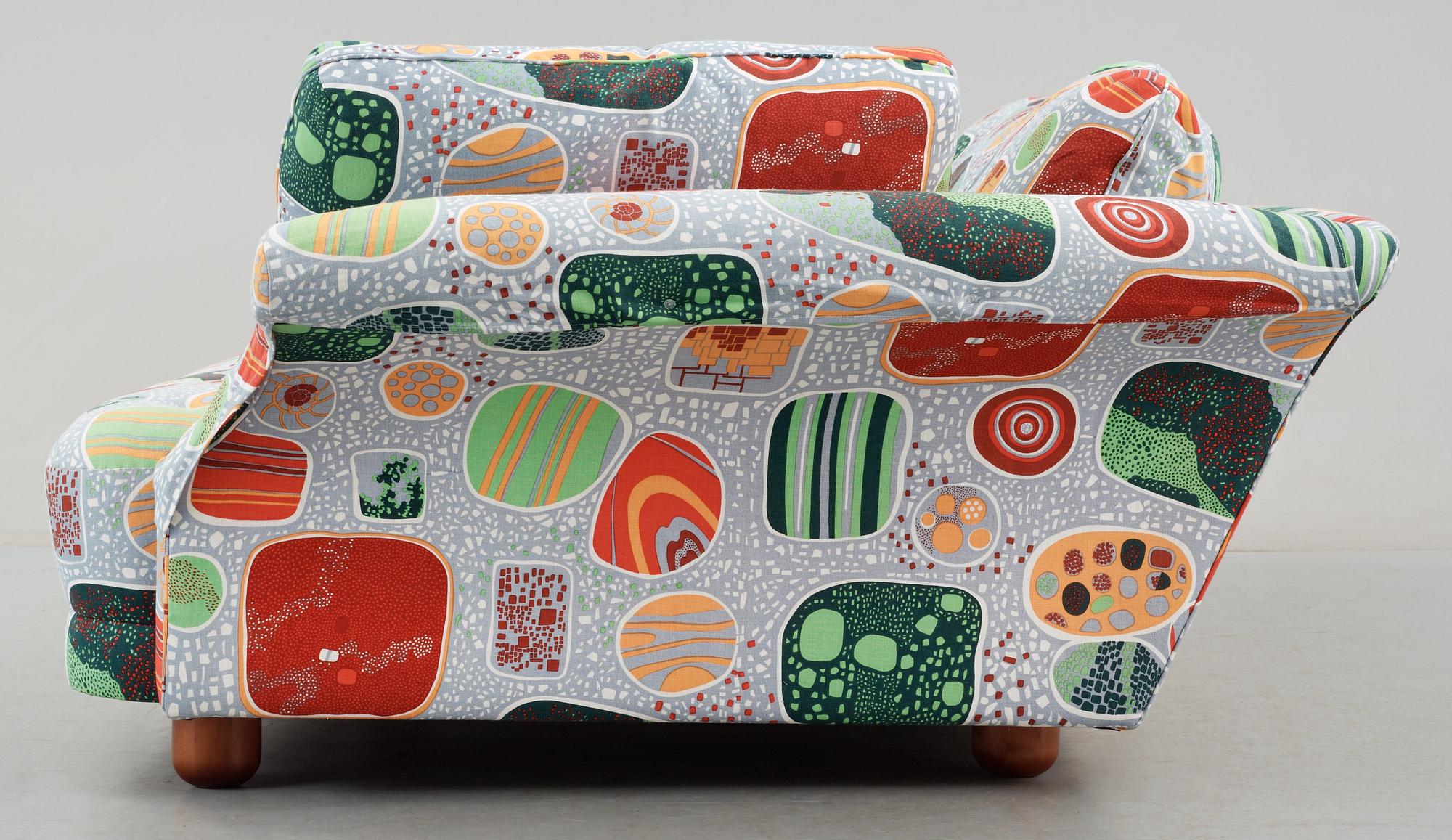 A Josef Frank sofa, 'Liljevalchs', Svenskt Tenn.