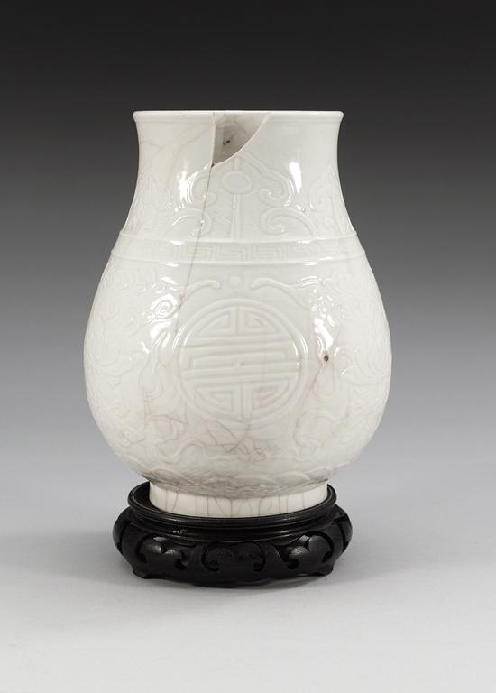 A set of two white glaze bronze shaped vessels, Qing dynasty, Kangxi (1662-1722).