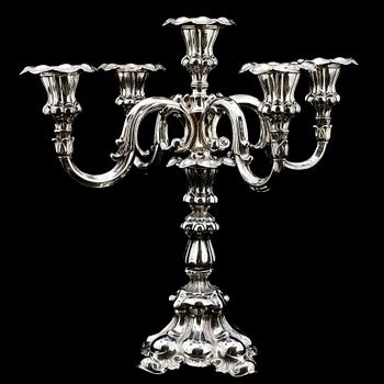 KANDELABRAR, ett par, silver, Carl Gustaf Hallberg, Stockholm, 1900-talets första hälft.