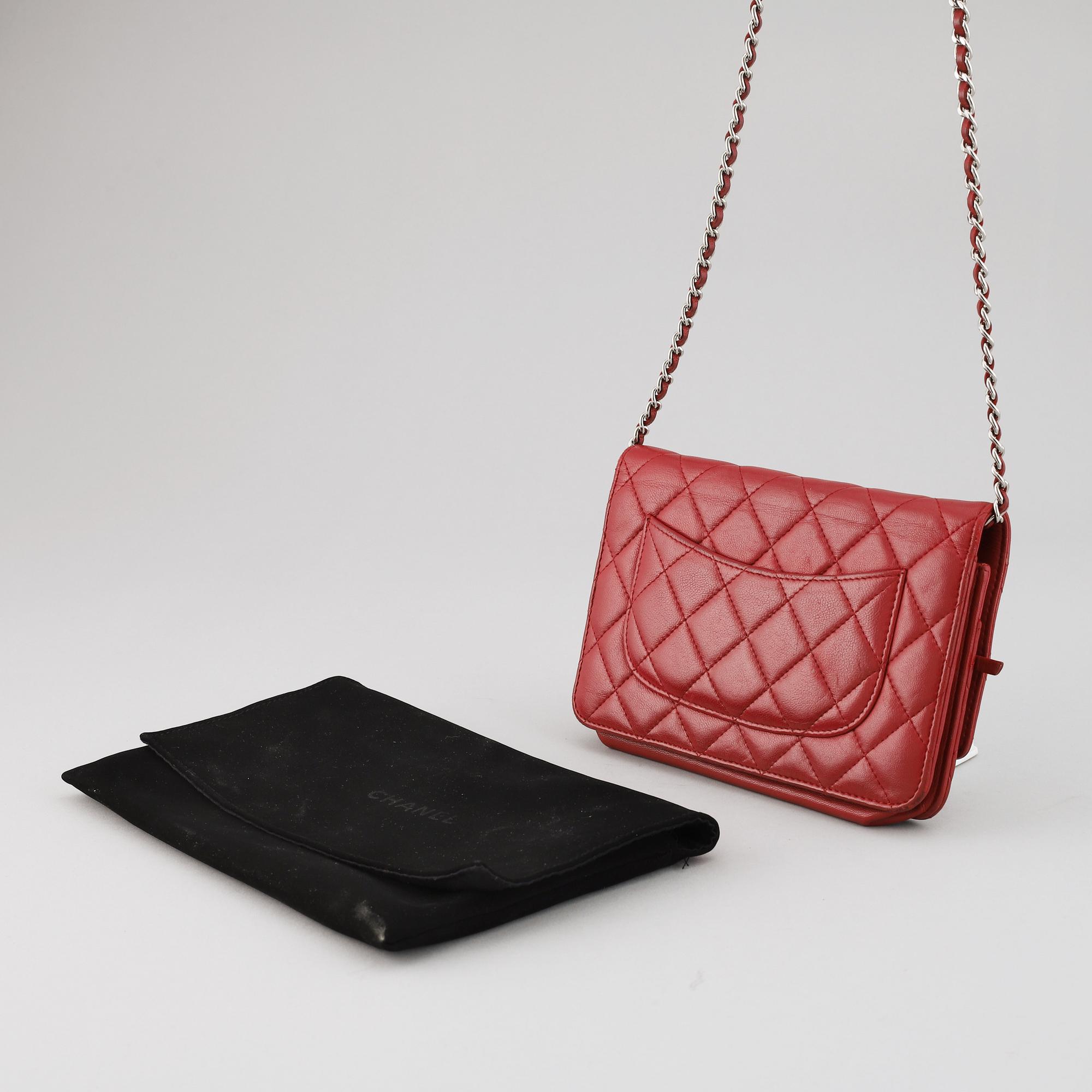 CHANEL, 'Wallet on chain', 2014.
