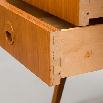 A 1950s bookshelf by AB Svenska Ramfabriken, Malmbäck, Sweden.