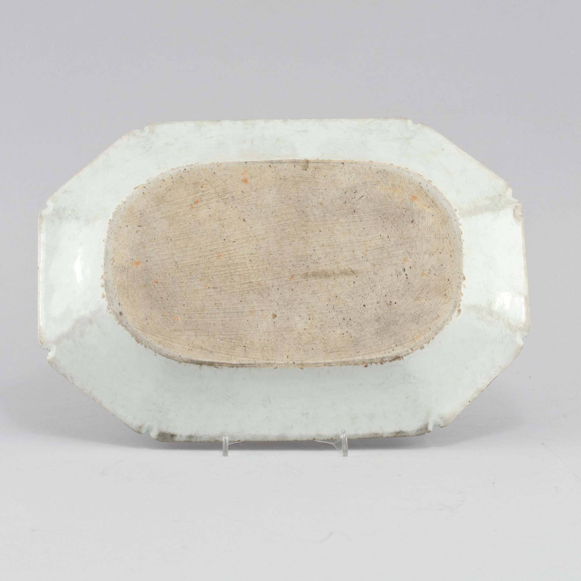 STEKFAT, porslin, Kina, 1700-tal.