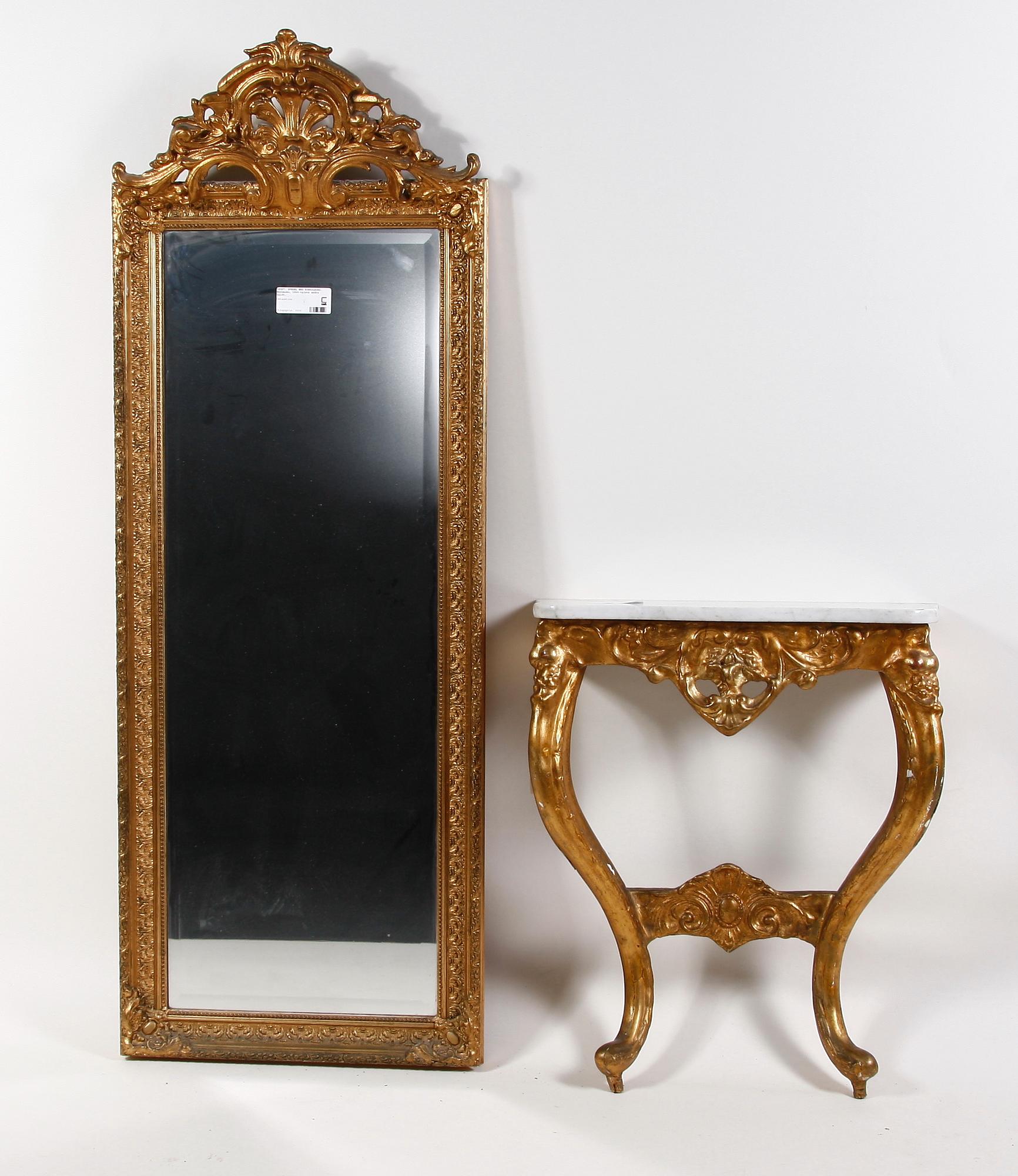 SPEGEL MED KONSOLBORD. Nyrokoko, 1800-talets andra hälft.