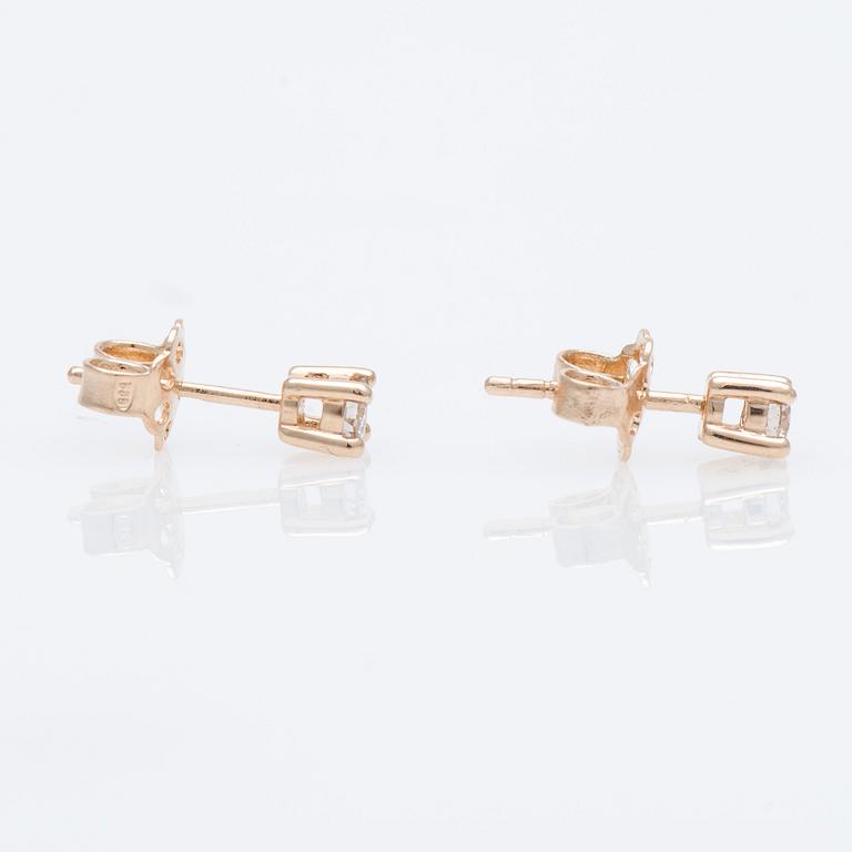 ÖRHÄNGEN, briljantslipade diamanter, 14K guld.