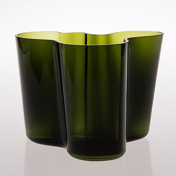 A '3030' vase signed Alvar Aalto 3030.