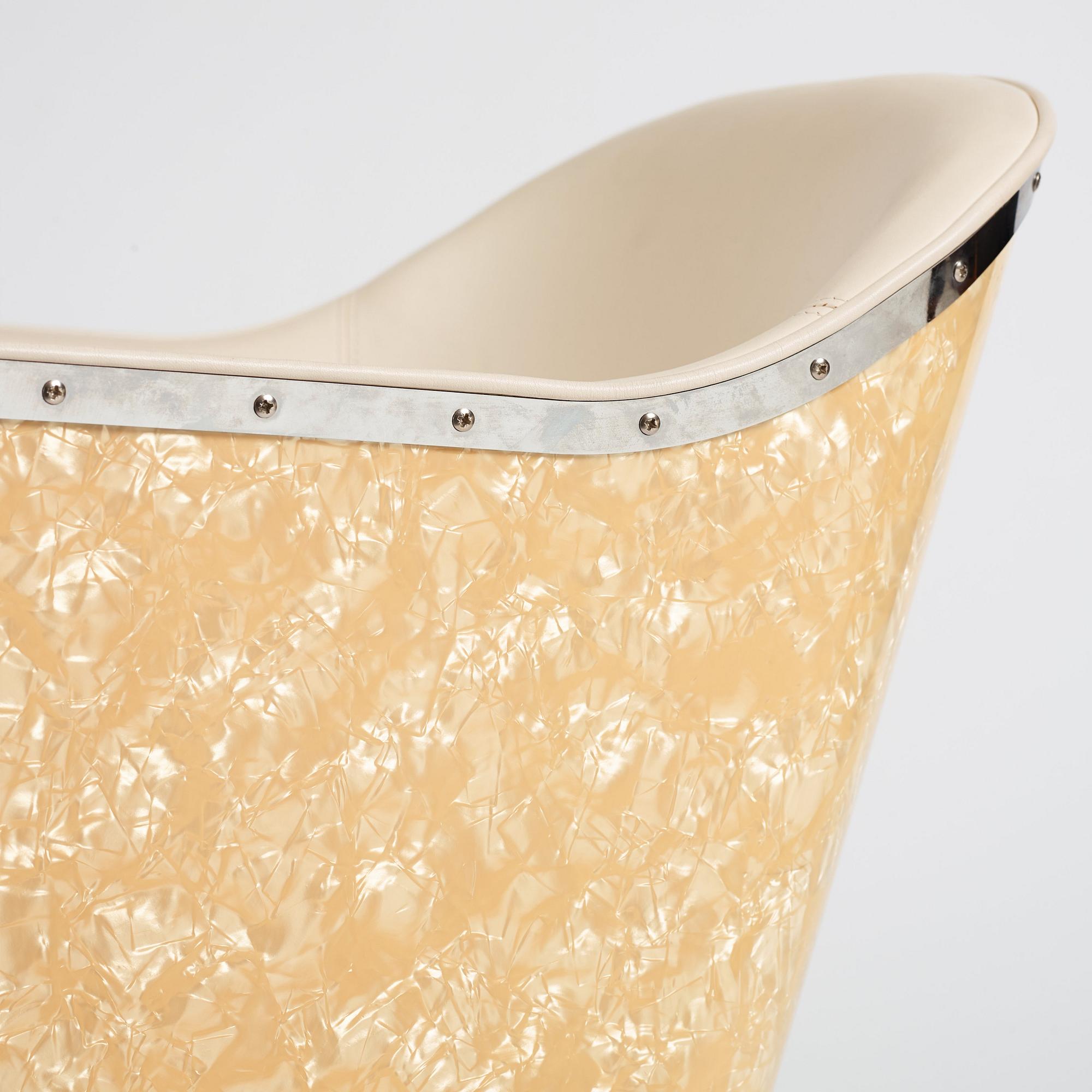 Mats Theselius, a 'Star' easy chair, ed. 98/360, Källemo, Sweden, post 2009.