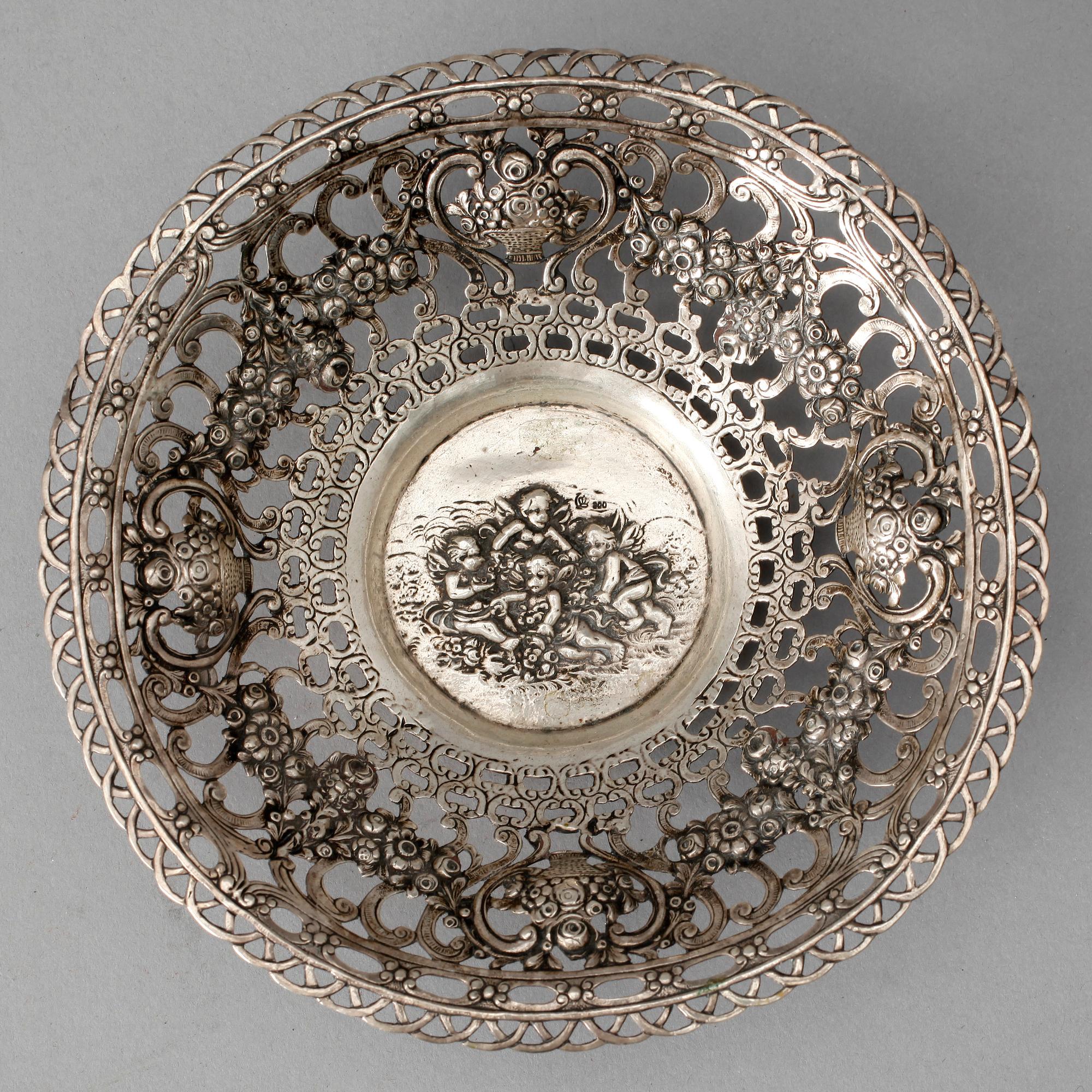 SKÅLFAT, silver, Tyskland 1900-tal. Vikt ca 125 gram.