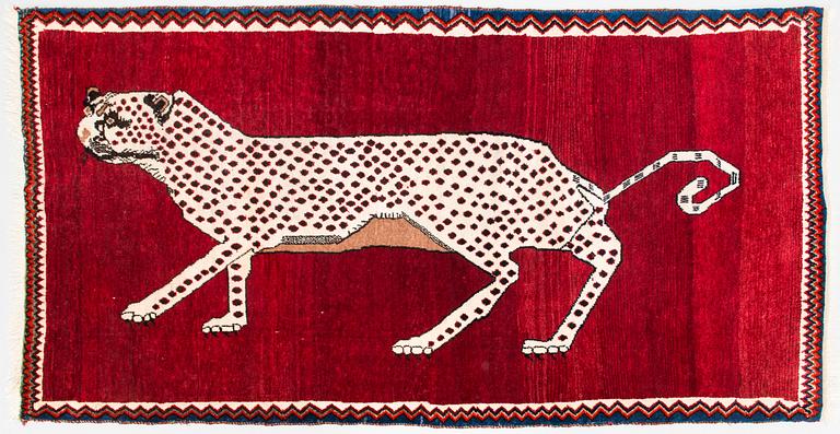 Matta, Ghashghai. Ca 200x105 cm.