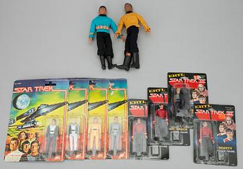 STAR TREK, figurer 8+2 st och tygmärken 3 st, 1970-tal.