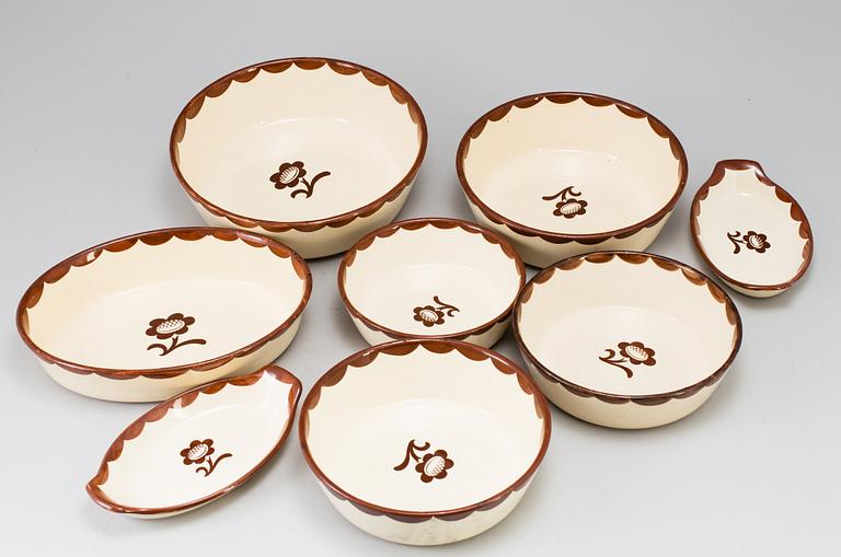 WILHELM KÅGE, 8 st ugnsformar, "Pyro", Gustavsberg. I produktion 1930-1955.