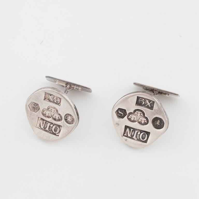 OWE JOHANSSON, Stockholm, 1972, a pair of cuff links.