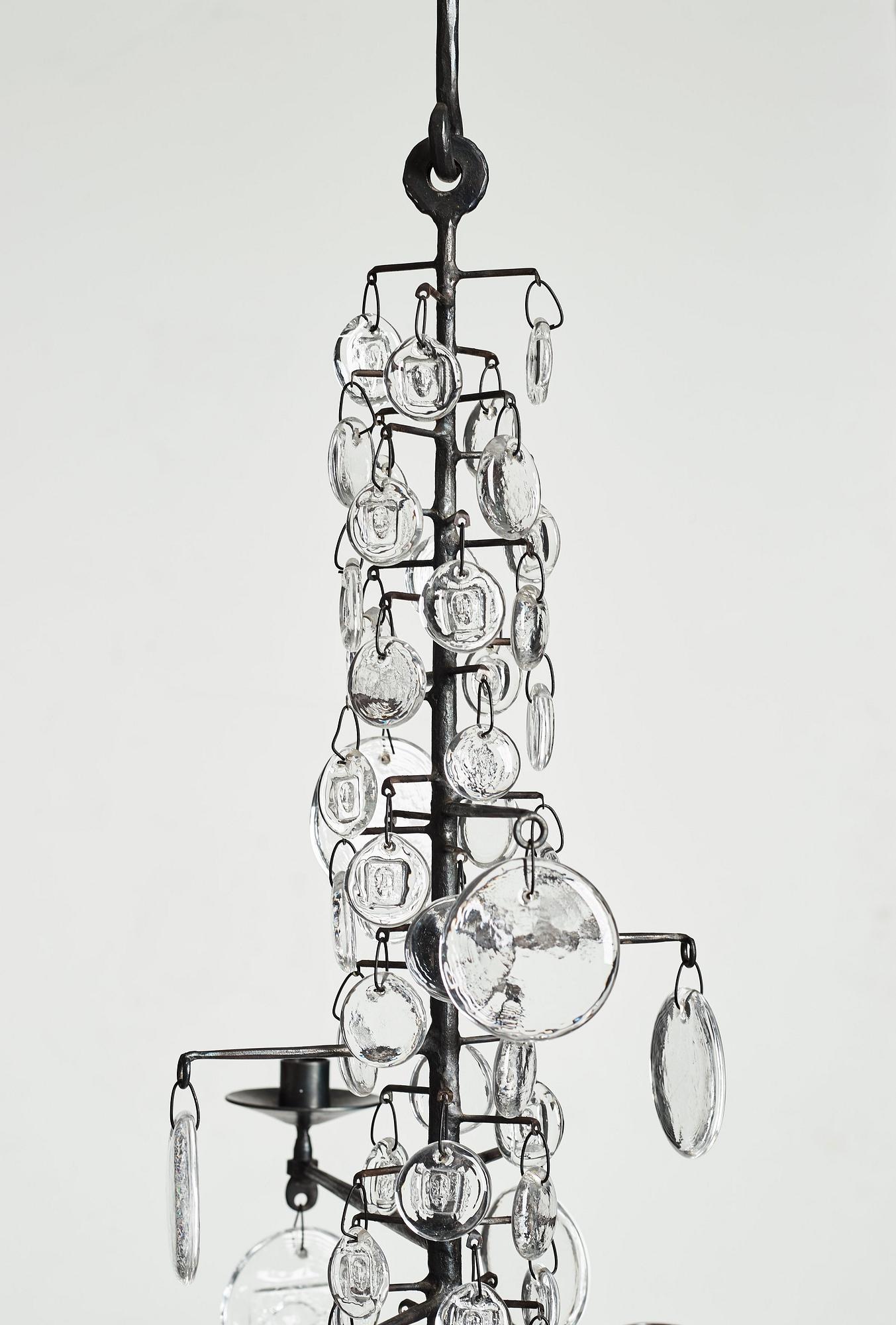 Erik Höglund, ljuskrona för 16 ljus, Boda glasbruk och smide, 1960-70-tal.