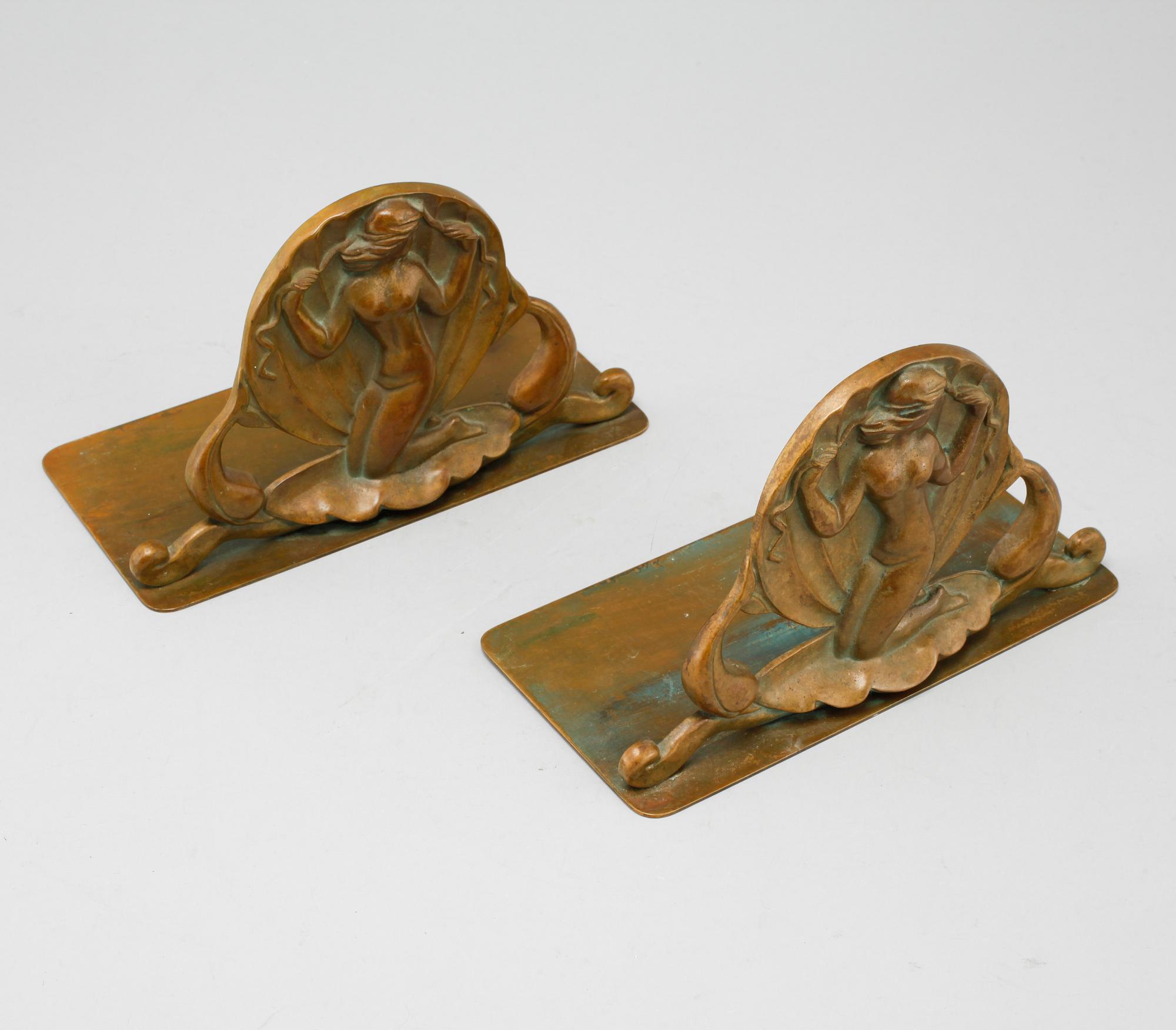 A pair of bronze bookends from Ystad Brons, first half fo the 20th century.