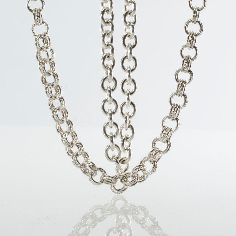 COLLIER, 2 st, Tiffany & Co, sterlingsilver. Totalvikt ca 124 g.