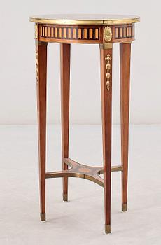 BORD, gustaviansk stil, brännmärkt Löfmark 1909.