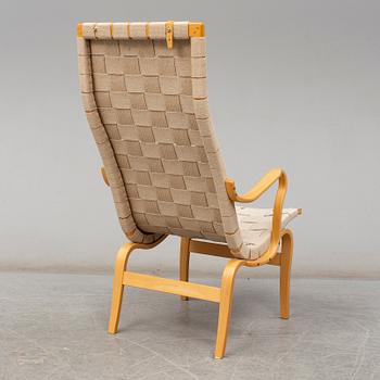 BRUNO MATHSSON, fåtölj, "Eva hög", Dux, omkring år 2000.