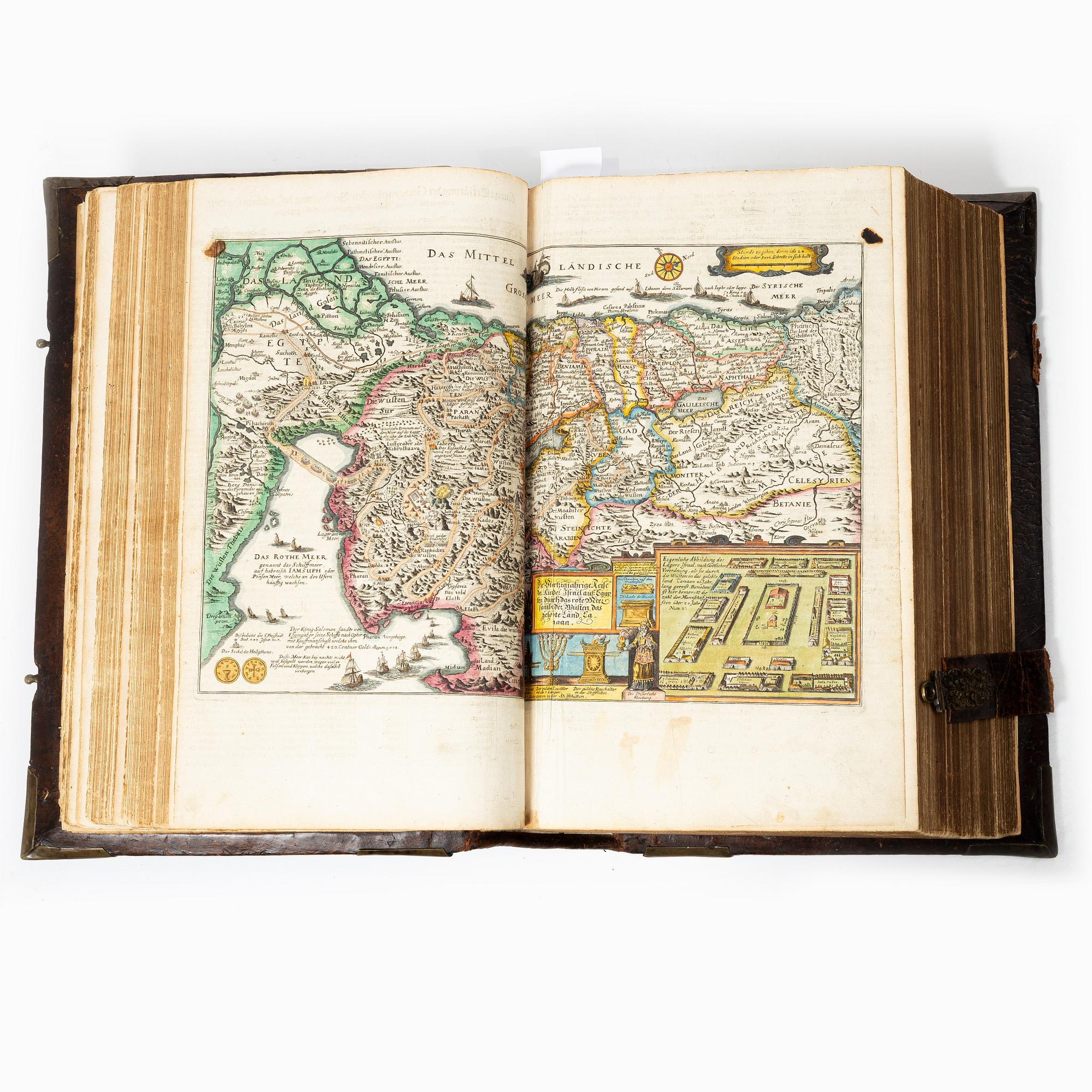 Biblia, Nürnberg 1662, med vackert bemålade gravyrer.