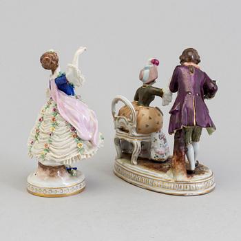 2 european porcelain figurines, ca 1900.