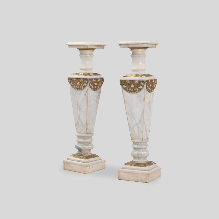Pedestals, a pair, second half of the 20th century.