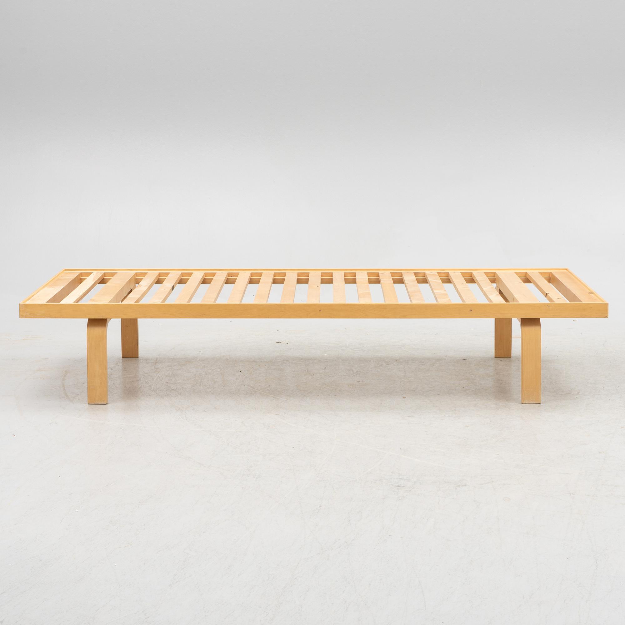 Alvar Aalto, a daybed, Artek, Finland.