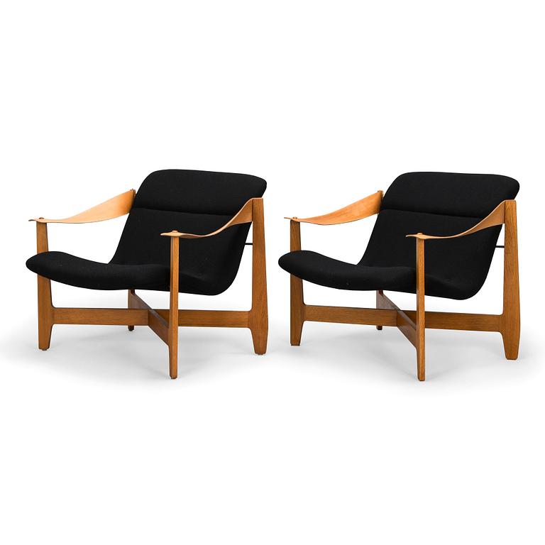 Antti Nurmesniemi, a pair of 1950s '418' armchairs for Artek.