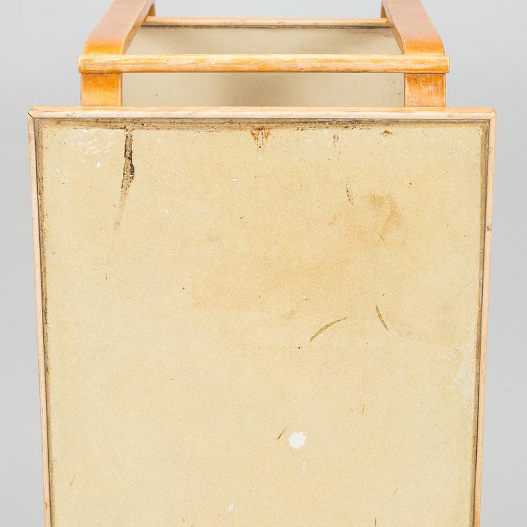 Alvar Aalto, a 1950s '98' tea trolley for Oy Huonekalu- ja Rakennustyötehdas Ab, Finland.