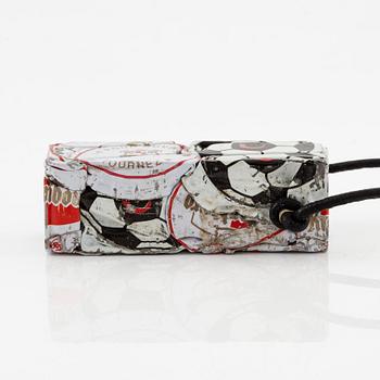 César Baldaccini, compression, pendant made of compressed beer bottle caps.