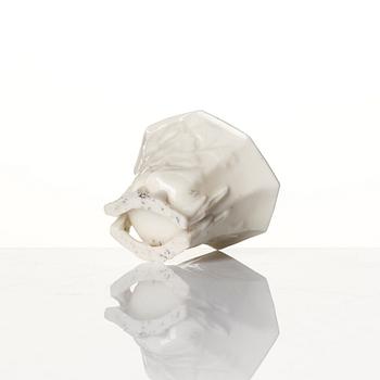 A lacquer tea box and a blanc de chine cup, Qing dynasty 18/19th century.