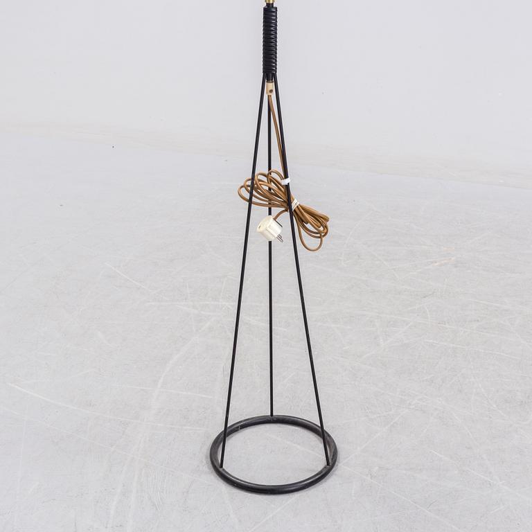 A mid 20th century floor lamp.