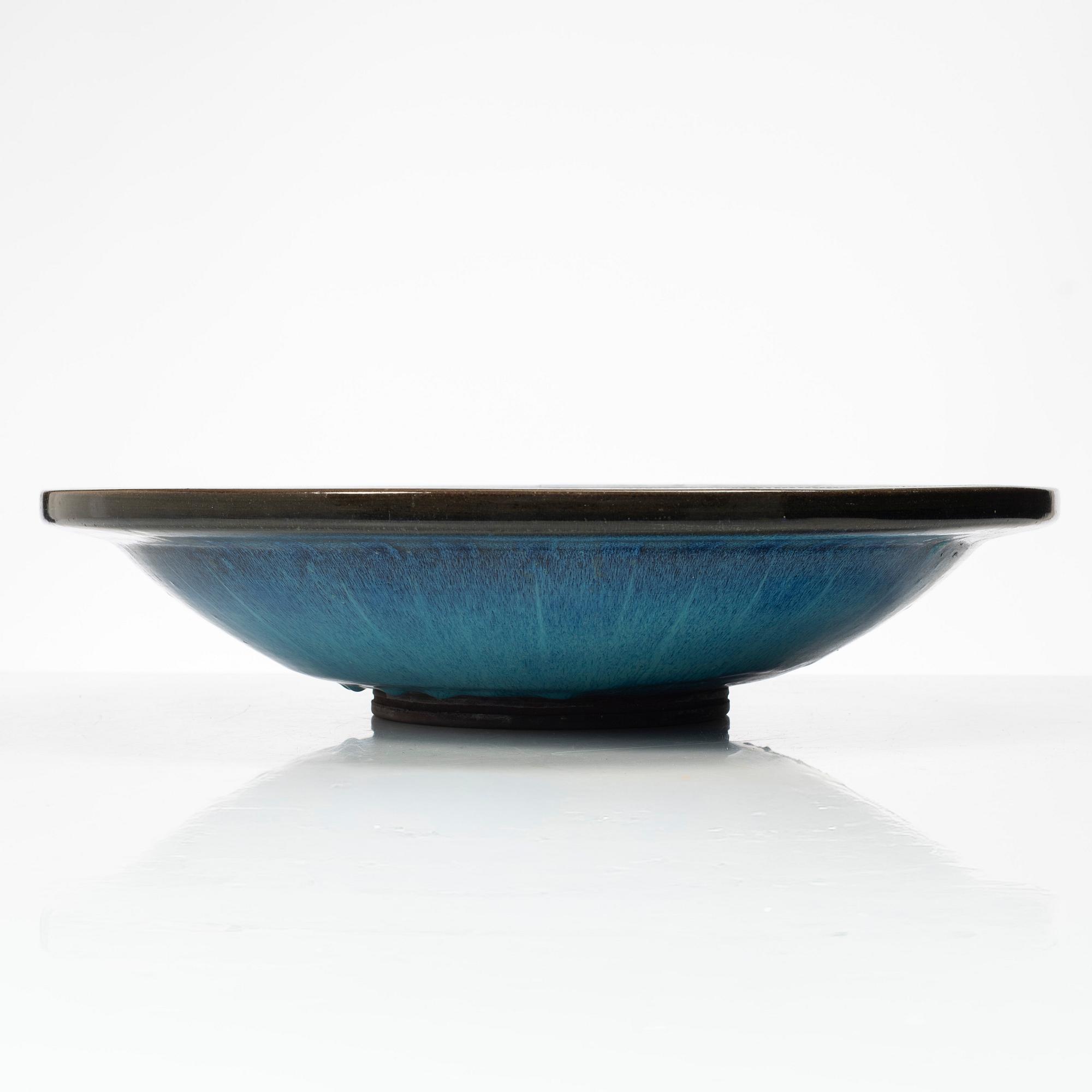 Wilhelm Kåge, a Farsta stoneware bowl, Gustavsberg Studio 1959.