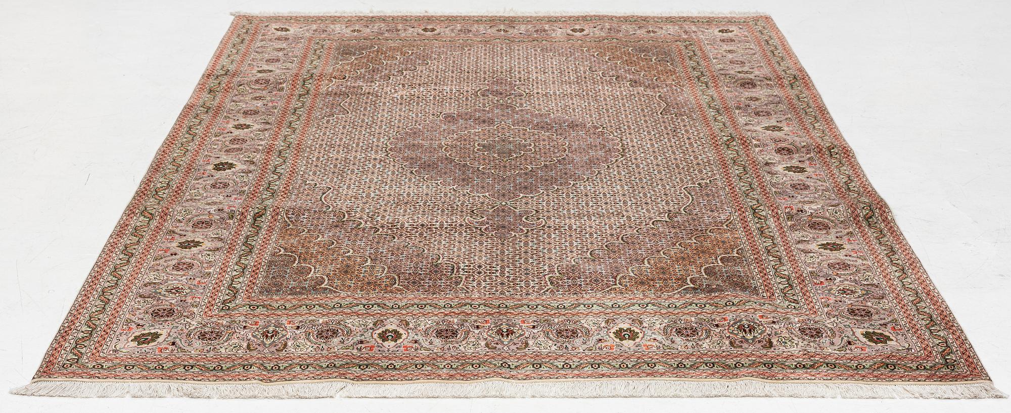 Carpet, Tabriz, approx. 300 x 200 cm.