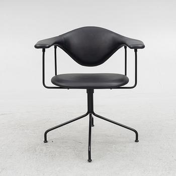 GamFratesi, a 'Masculo' chair, Gubi, Danmark.