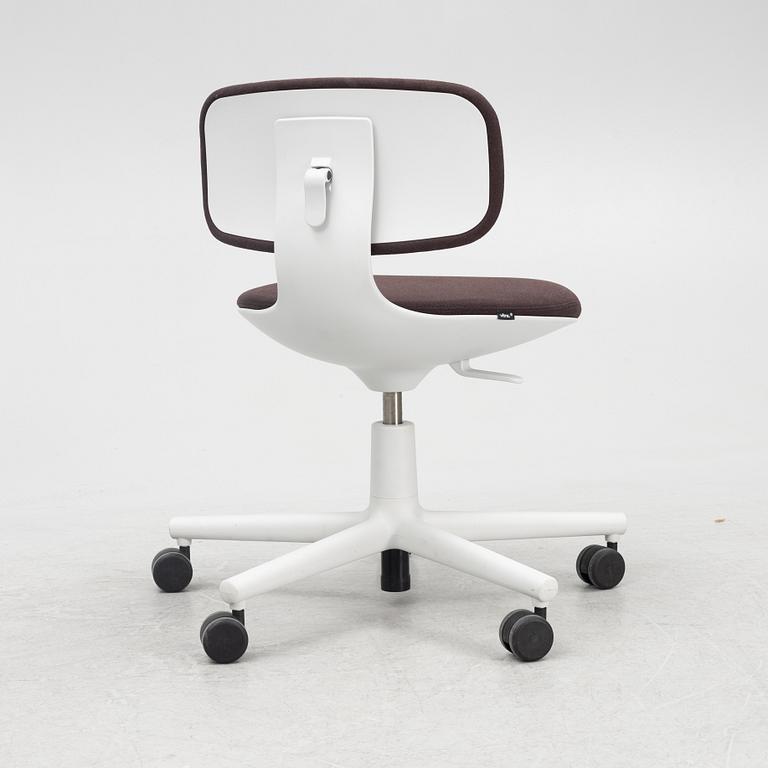 Konstantin Grcic, skrivbordsstol, "Rookie", Vitra, 2021.