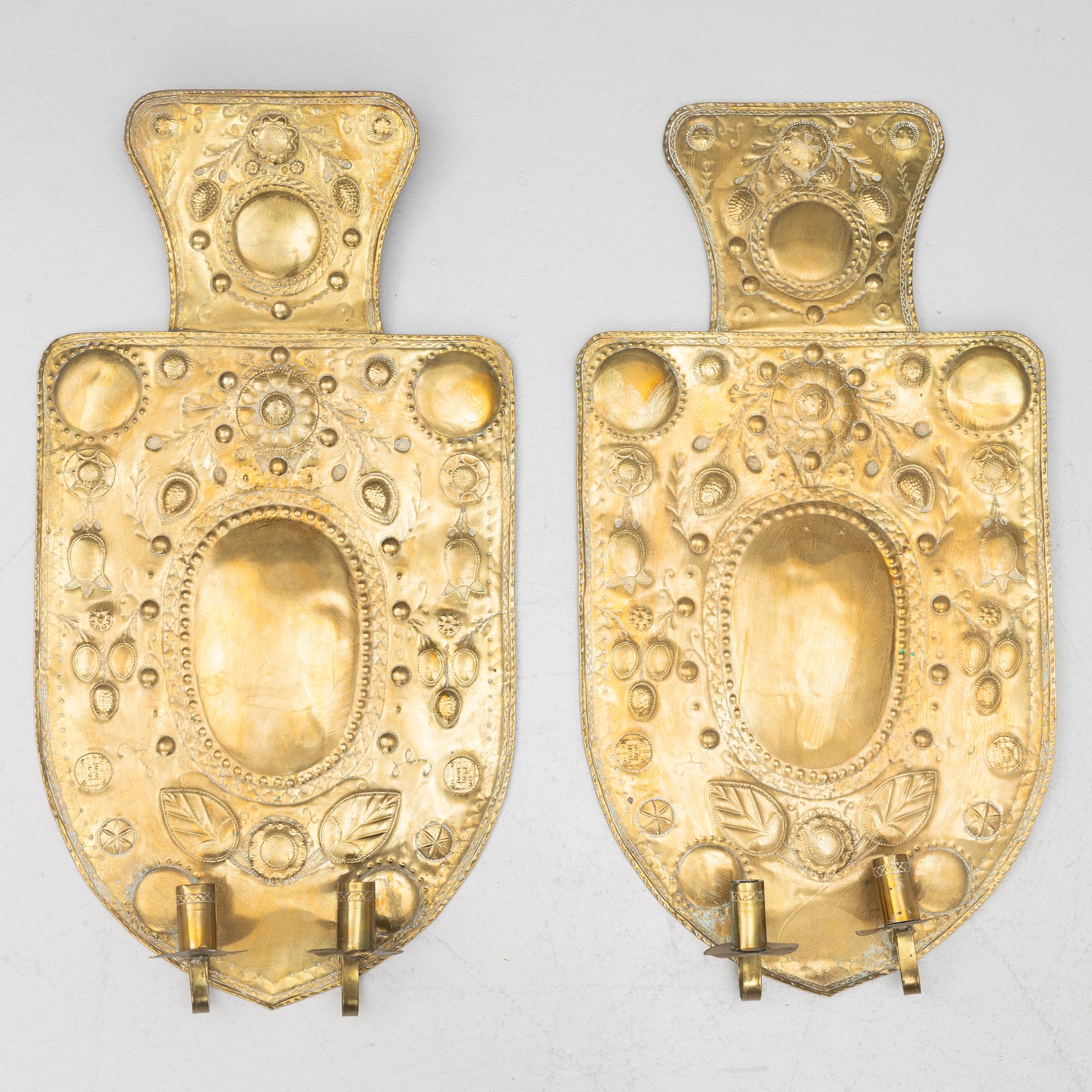 A pair, of wall sconces, Baroque style, circa 1900.