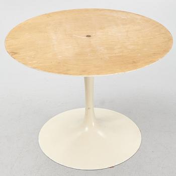 Eero Saarinen, matbord, "Tulip", Knoll International.