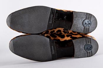 A pair of Jimmy Choo shoes, size 43.