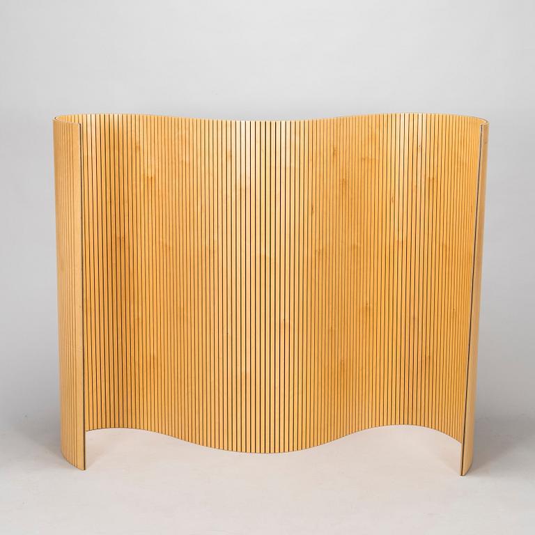 Sebastian Lönnqvist, skärm/rumsavdelare, "Sebastian", Martela, Finland.