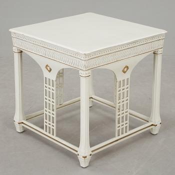 BORD, gustaviansk stil, 1900-talets mitt.