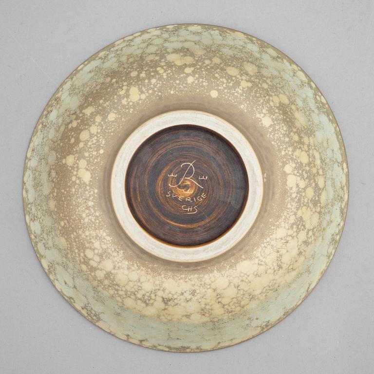 Carl-Harry Stålhane, a stoneware bowl, vase and dish, Rörstrand.