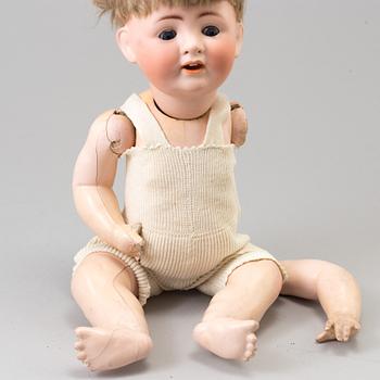 BISKVIDOCKOR, 2 st, Franz Schmidt & Co & Simon & Halbig, Tyskland, 1900-talets början.