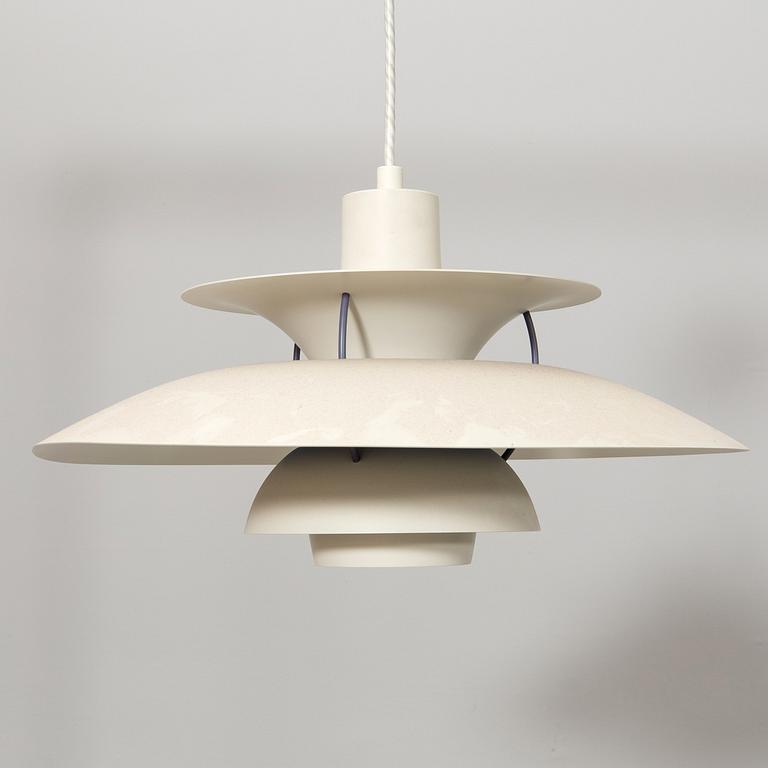 Poul Henningsen, Taklampa "PH 5", Louis Poulsen, Danmark.